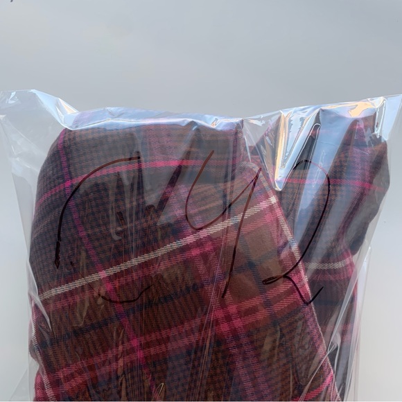 Tommy Hilfiger Original long sleeve flannel plaid pajama set in red Size XL - Picture 14 of 14